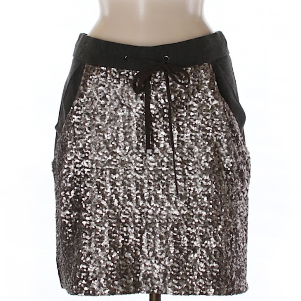 Like new Ann Taylor skirt.